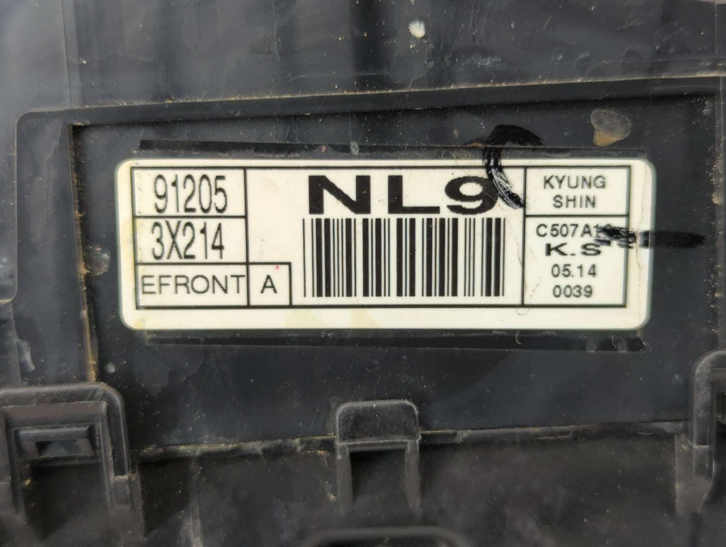 2011-2013 Hyundai Elantra Fusebox Fuse Box Panel Relay Module P/N:912053X214 91950-3X711 Fits Fits 2011 2012 2013 OEM Used A