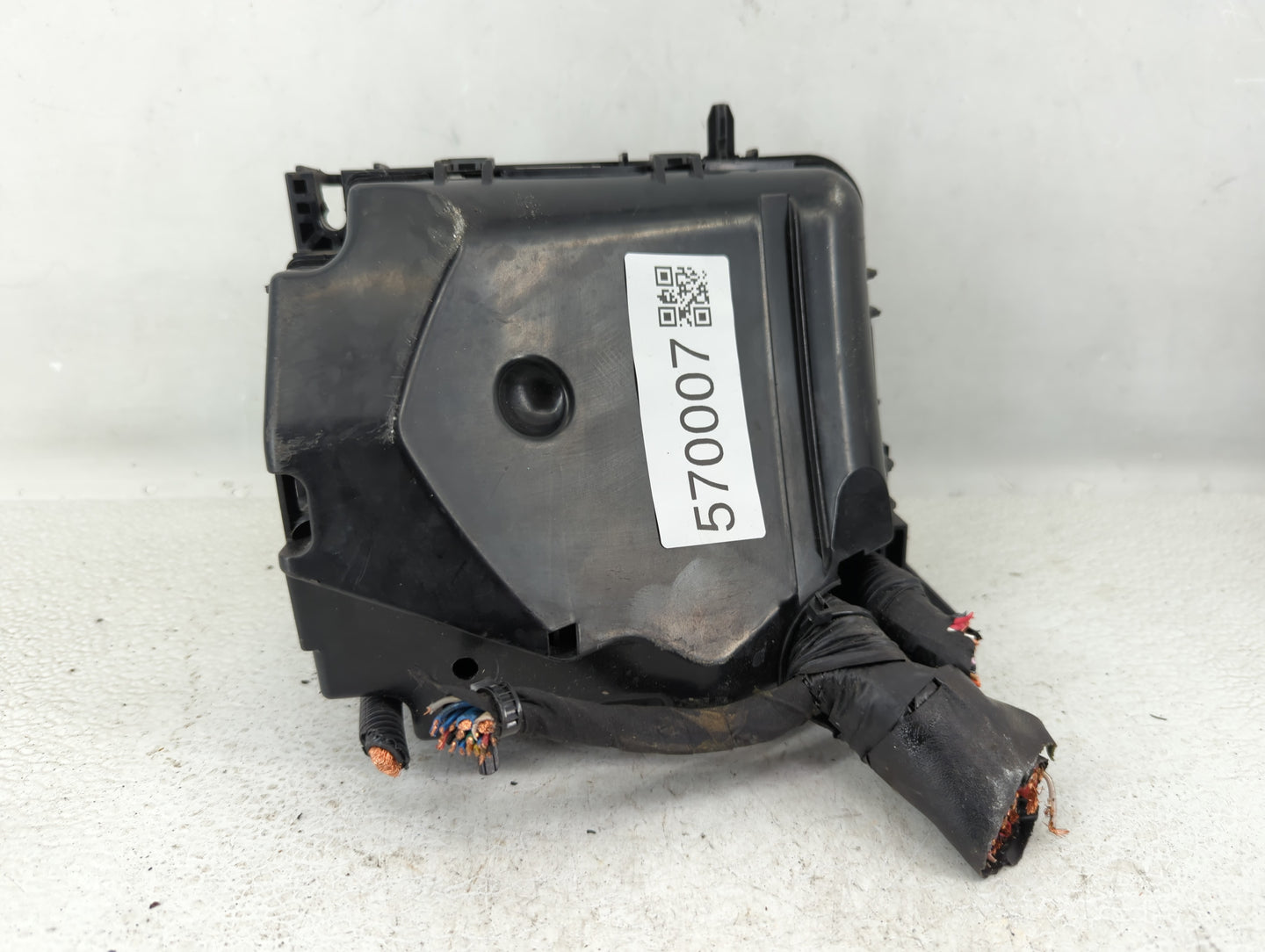 2011-2013 Hyundai Elantra Fusebox Fuse Box Panel Relay Module P/N:912053X214 91950-3X711 Fits Fits 2011 2012 2013 OEM Used A
