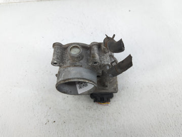 2011-2020 Hyundai Elantra Throttle Body P/N:35100-2E000 Fits Fits 2011 2012 2013 2014 2015 2016 2017 2018 2019 2020 2021 OEM Used Auto Parts