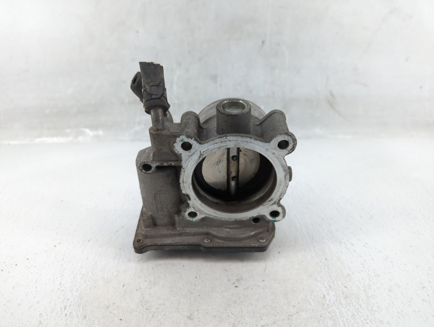2011-2020 Hyundai Elantra Throttle Body P/N:35100-2E000 Fits Fits 2011 2012 2013 2014 2015 2016 2017 2018 2019 2020 2021 OEM