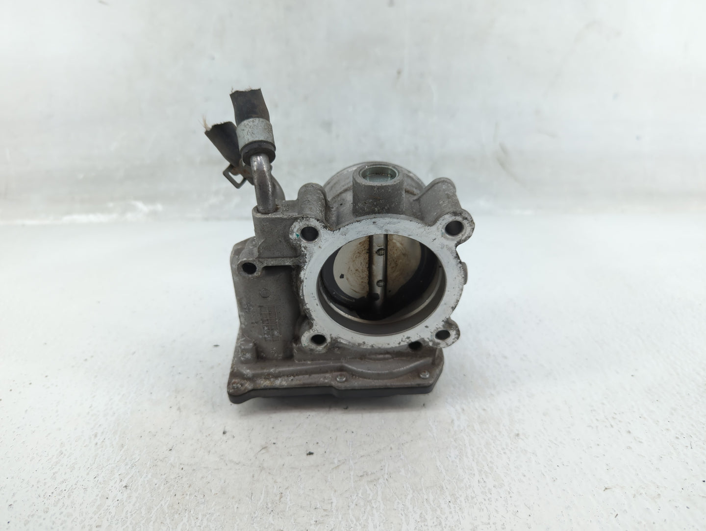 2011-2020 Hyundai Elantra Throttle Body P/N:35100-2E000 Fits Fits 2011 2012 2013 2014 2015 2016 2017 2018 2019 2020 2021 OEM