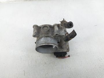 2011-2020 Hyundai Elantra Throttle Body P/N:35100-2E000 Fits Fits 2011 2012 2013 2014 2015 2016 2017 2018 2019 2020 2021 OEM Used Auto Parts