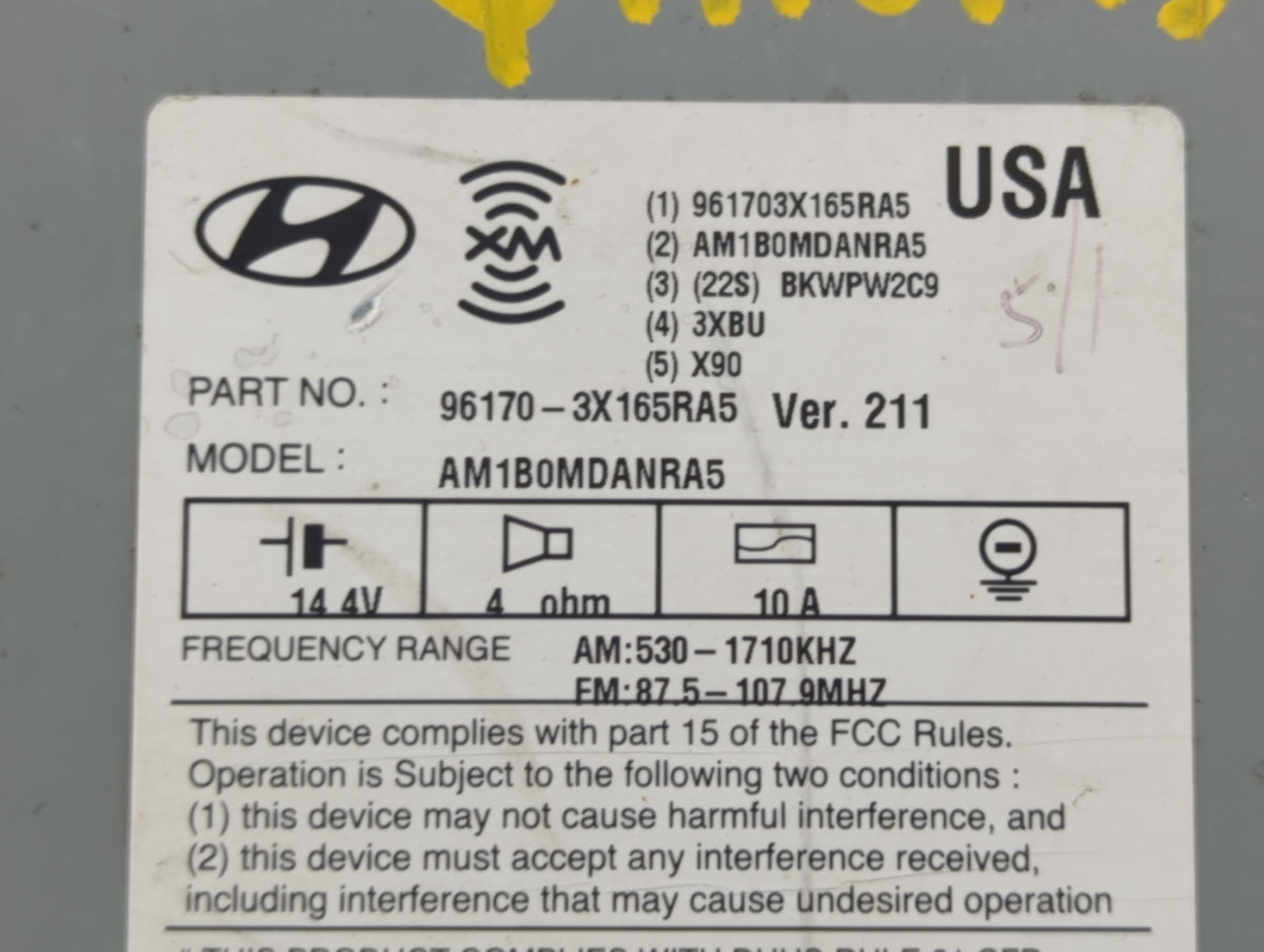 2013-2013 Hyundai Elantra Am Fm Cd Player Radio Receiver 582698 - Oemusedautoparts1.com
