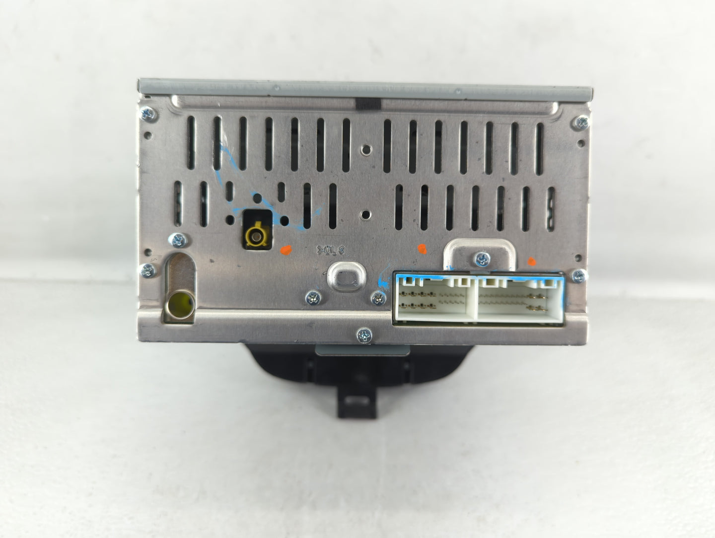 2013-2013 Hyundai Elantra Am Fm Cd Player Radio Receiver - Oemusedautoparts1.com
