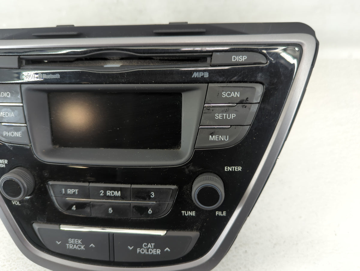 2013-2013 Hyundai Elantra Am Fm Cd Player Radio Receiver 582966 - Oemusedautoparts1.com