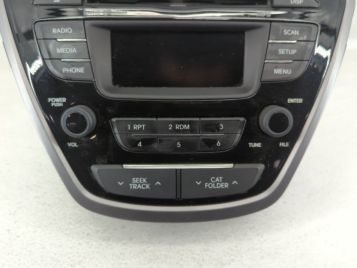 2013-2013 Hyundai Elantra Am Fm Cd Player Radio Receiver 582966 - Oemusedautoparts1.com
