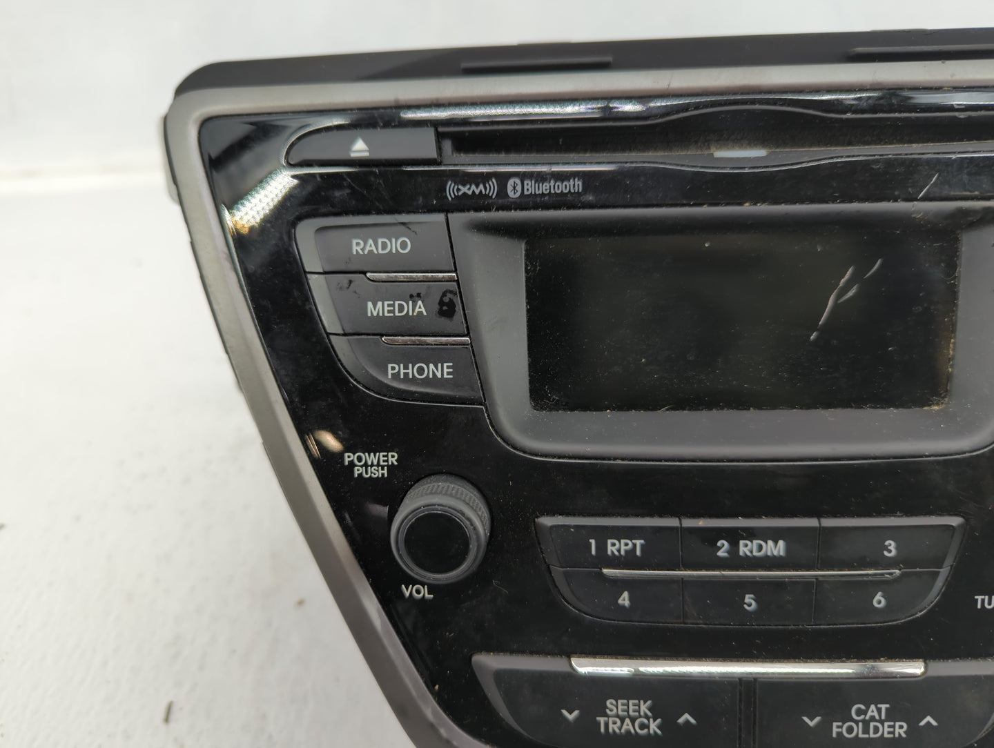 2013-2013 Hyundai Elantra Am Fm Cd Player Radio Receiver - Oemusedautoparts1.com