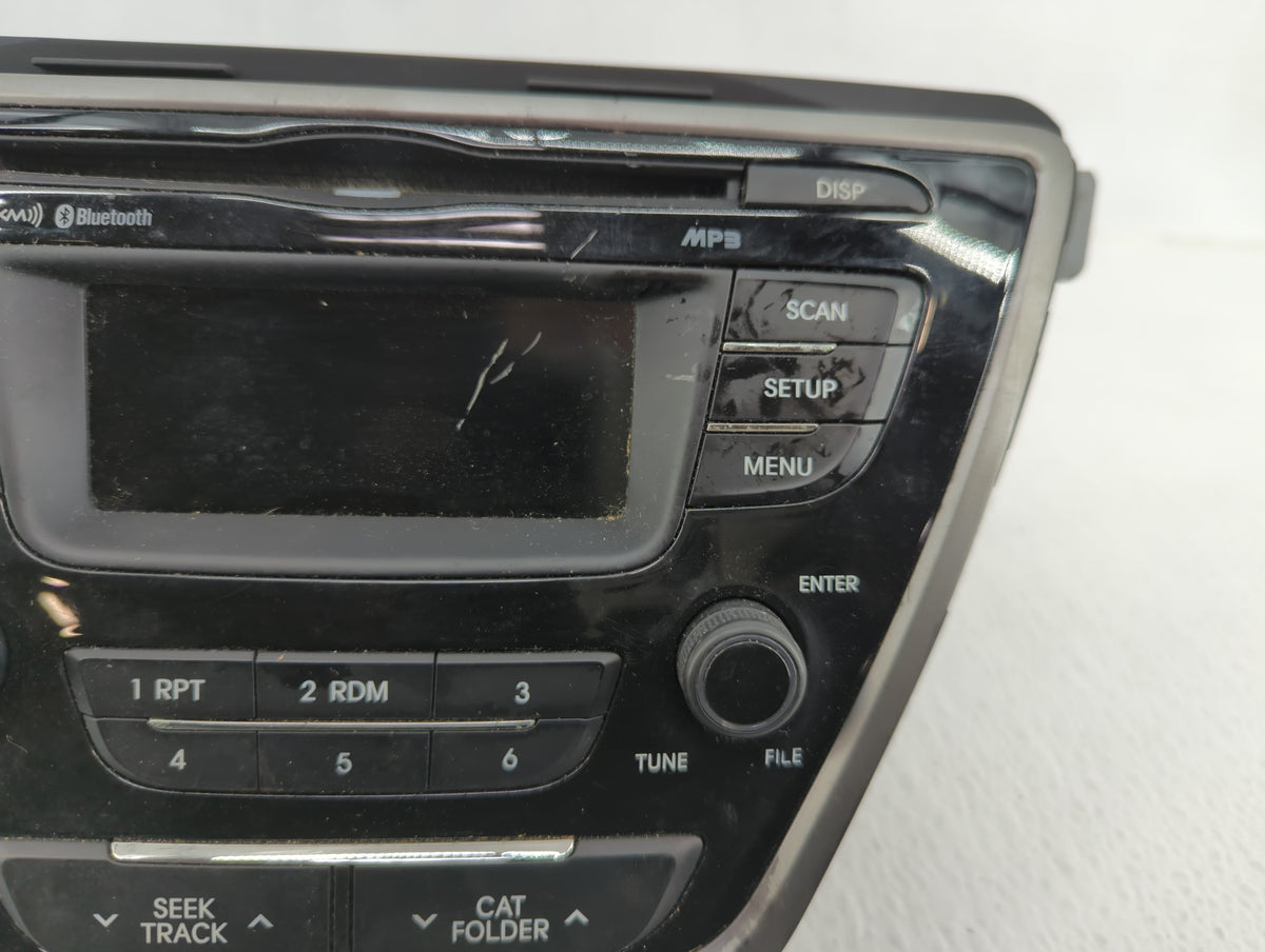 2013-2013 Hyundai Elantra Am Fm Cd Player Radio Receiver 583224 - Oemusedautoparts1.com