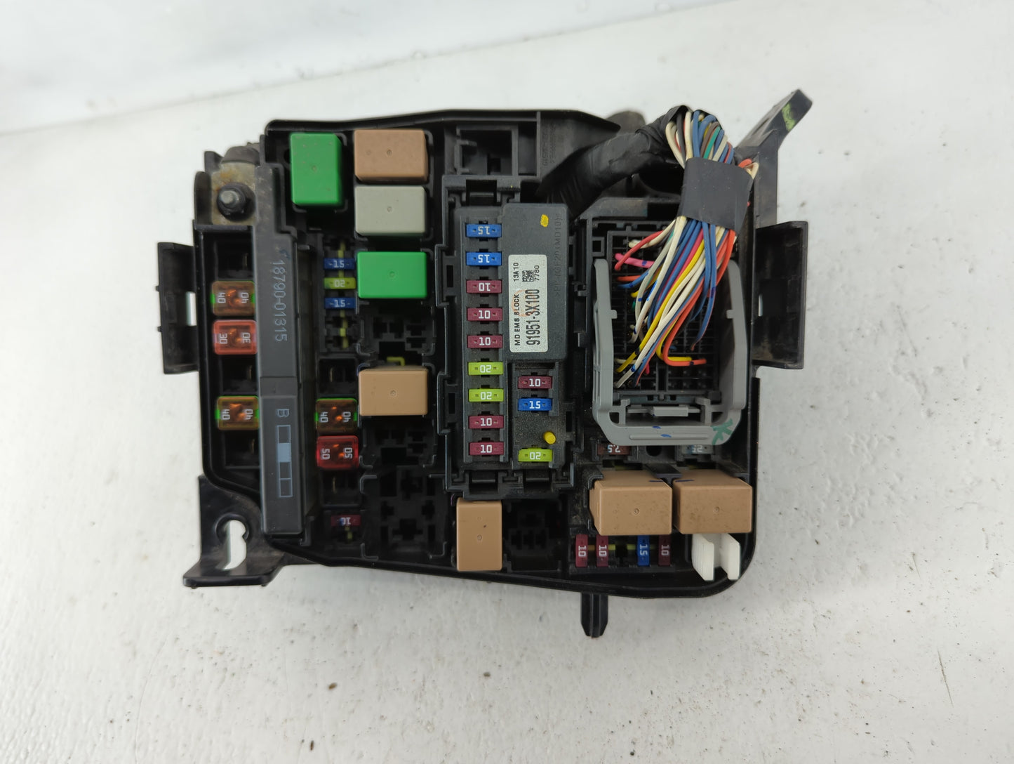 2011-2013 Hyundai Elantra Fusebox Fuse Box Panel Relay Module P/N:91950-3X711 Fits Fits 2011 2012 2013 OEM Used Auto Parts -