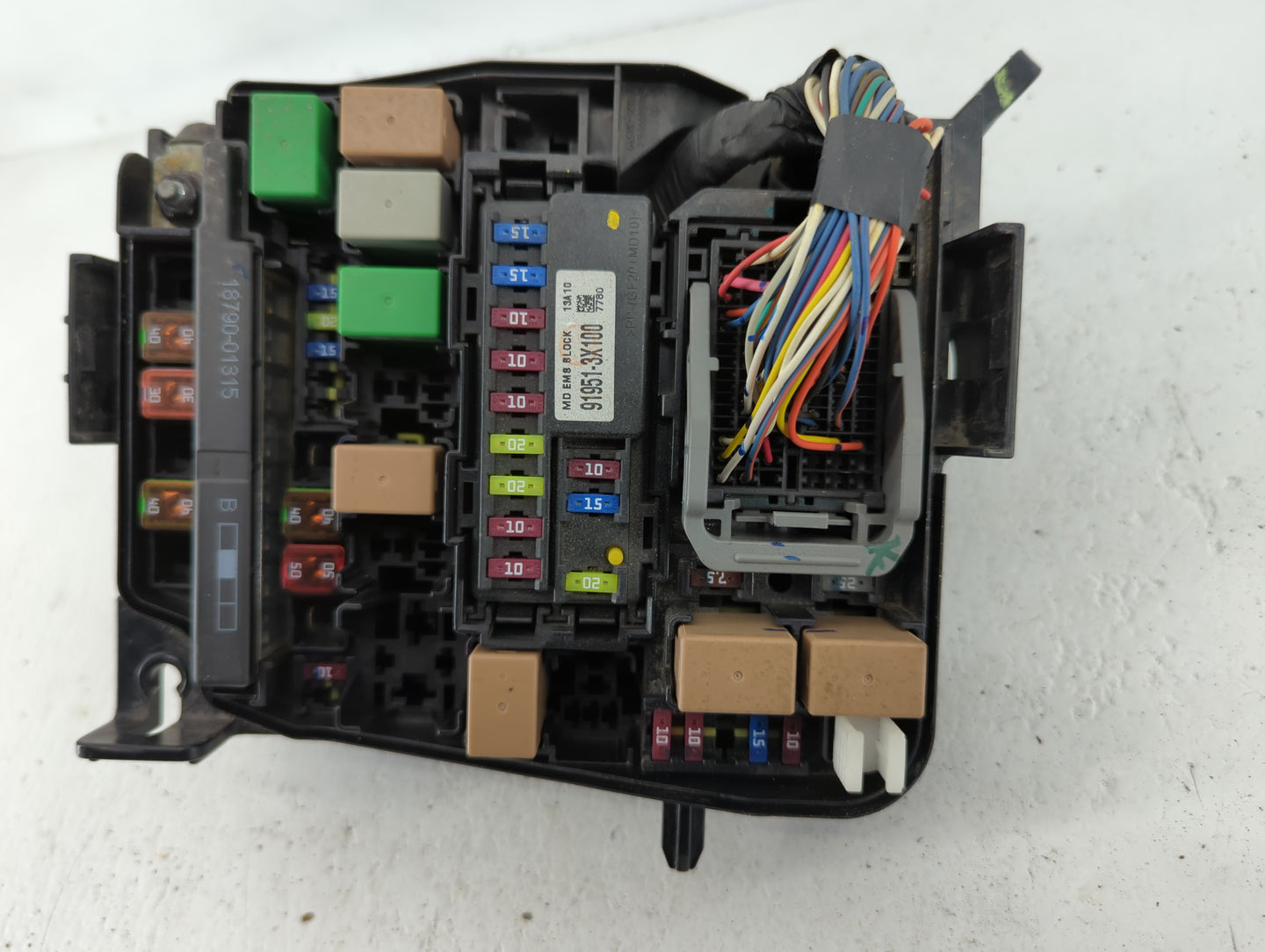 2011-2013 Hyundai Elantra Fusebox Fuse Box Panel Relay Module P/N:91950-3X711 Fits Fits 2011 2012 2013 OEM Used Auto Parts -
