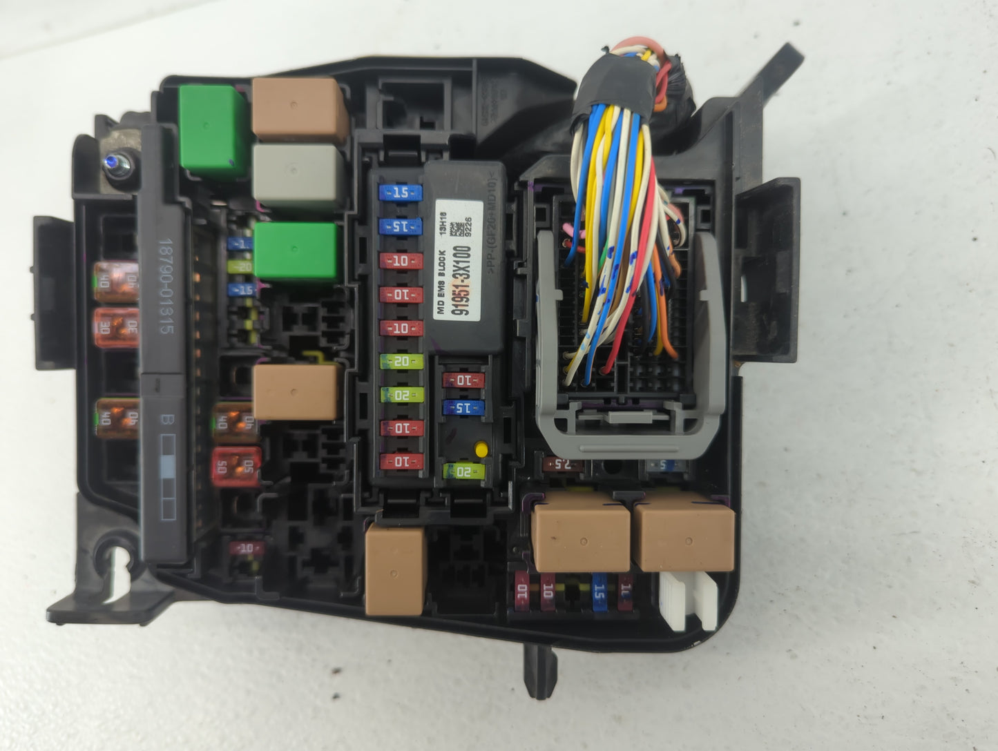 2011-2013 Hyundai Elantra Fusebox Fuse Box Panel Relay Module P/N:912053X214 91950-3X711 Fits Fits 2011 2012 2013 OEM Used A
