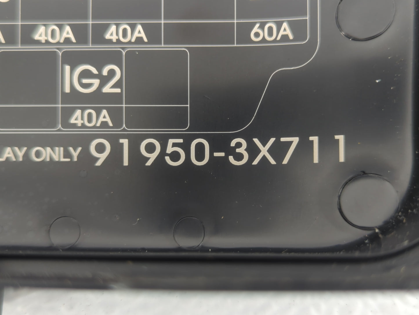 2011-2013 Hyundai Elantra Fusebox Fuse Box Panel Relay Module P/N:912053X214 91950-3X711 Fits Fits 2011 2012 2013 OEM Used A