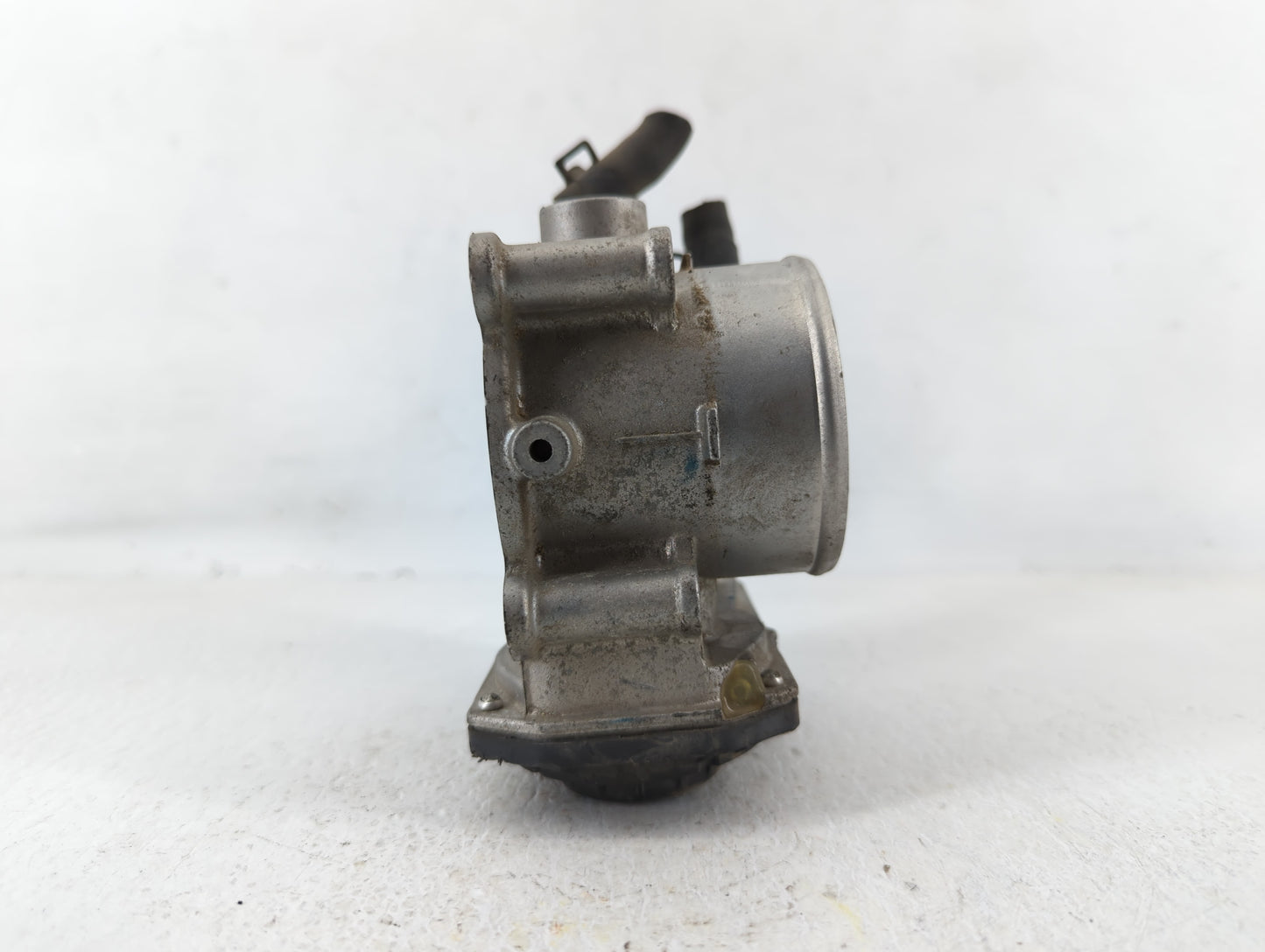 2011-2020 Hyundai Elantra Throttle Body P/N:35100-2E000 Fits Fits 2011 2012 2013 2014 2015 2016 2017 2018 2019 2020 2021 OEM