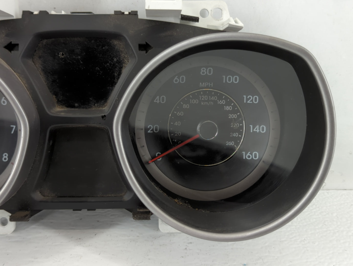 2013 Hyundai Elantra Instrument Cluster Speedometer Gauges P/N:94001-3X275 Fits OEM Used Auto Parts - Oemusedautoparts1.com