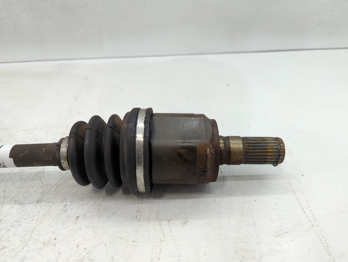 2011-2016 Hyundai Elantra Axle Shaft Front Driver Cv C/v - Oemusedautoparts1.com