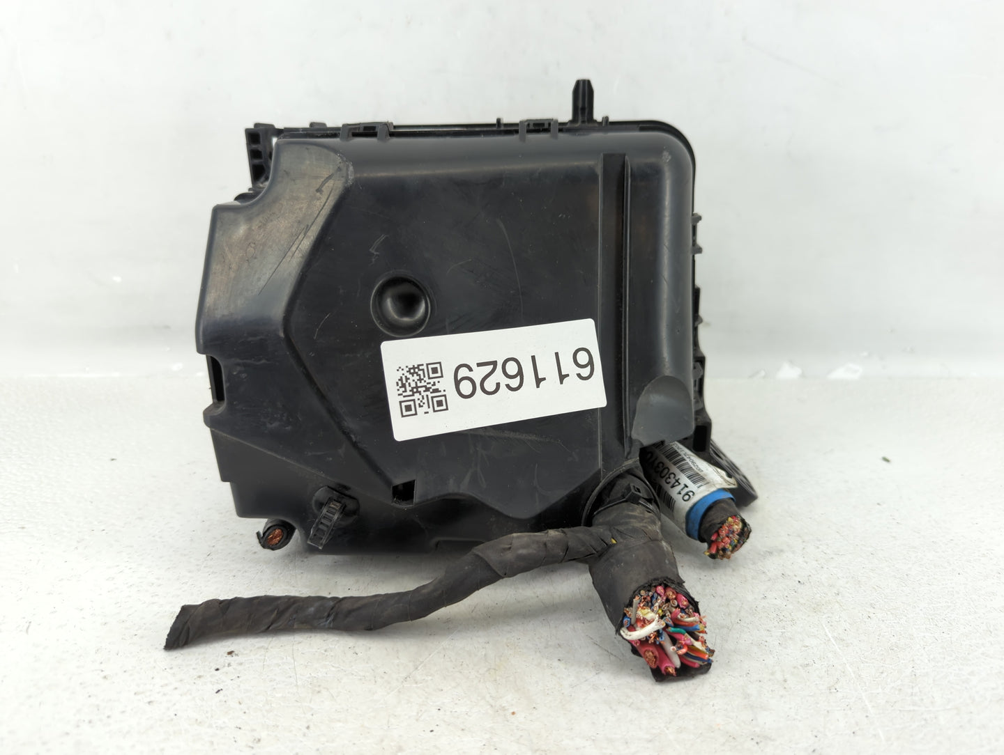 2011-2013 Hyundai Elantra Fusebox Fuse Box Panel Relay Module P/N:91950-3X711 Fits Fits 2011 2012 2013 OEM Used Auto Parts -