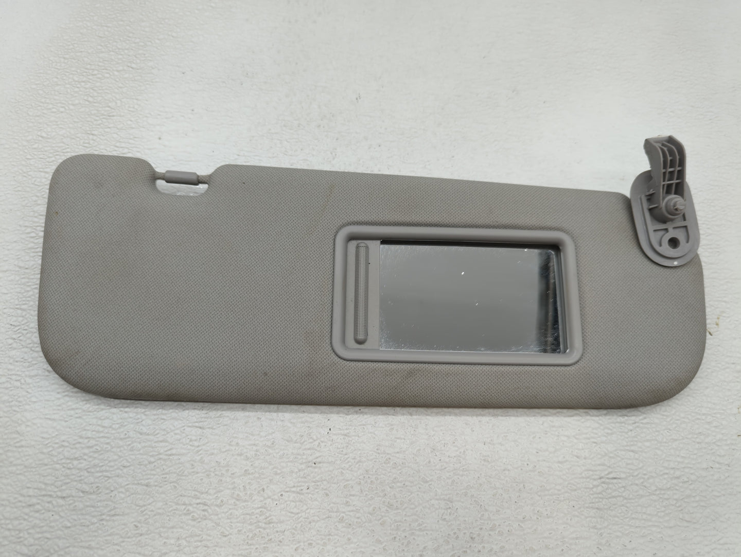 2011-2013 Hyundai Elantra Sun Visor Shade Replacement Passenger Right Mirror Fits Fits 2011 2012 2013 OEM Used Auto Parts - 