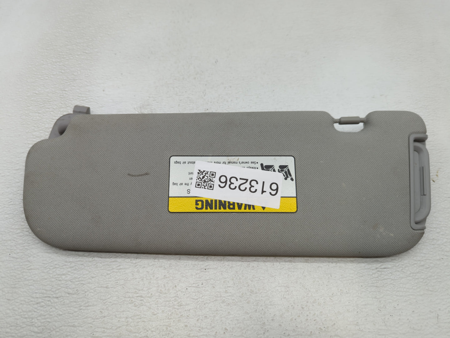 2011-2013 Hyundai Elantra Sun Visor Shade Replacement Passenger Right Mirror Fits Fits 2011 2012 2013 OEM Used Auto Parts - 