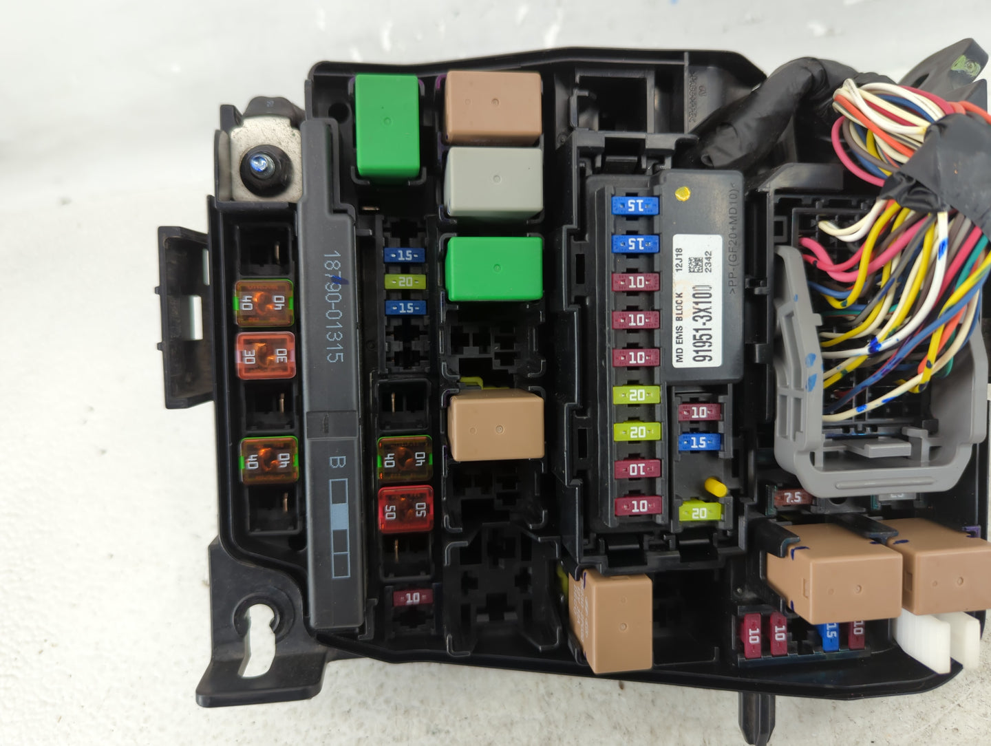 2011-2013 Hyundai Elantra Fusebox Fuse Box Panel Relay Module P/N:91951-3X711 Fits Fits 2011 2012 2013 OEM Used Auto Parts -