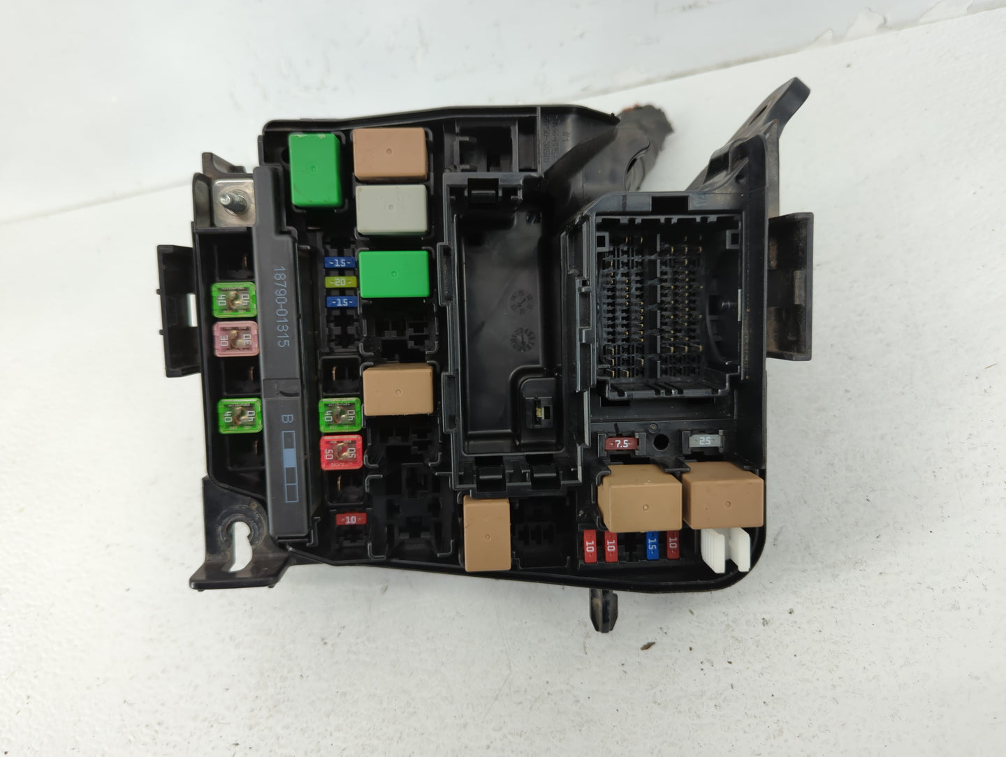 2011-2013 Hyundai Elantra Fusebox Fuse Box Panel Relay Module P/N:91205 3X095 Fits Fits 2011 2012 2013 OEM Used Auto Parts -