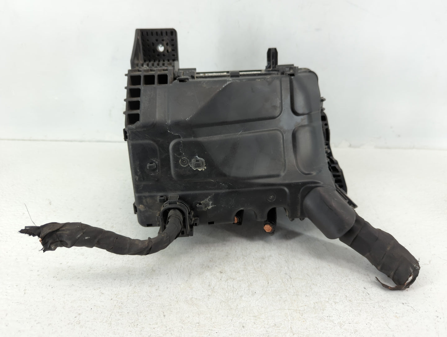 2011-2013 Hyundai Elantra Fusebox Fuse Box Panel Relay Module P/N:91205 H9120 Fits Fits 2011 2012 2013 OEM Used Auto Parts -