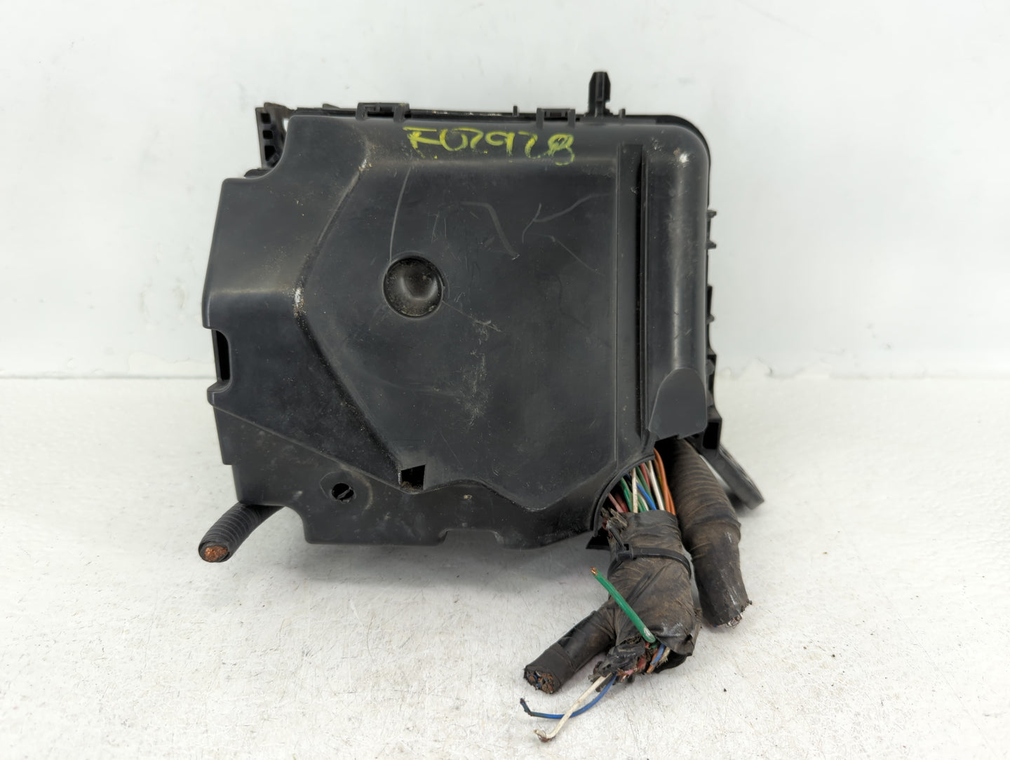 2011-2013 Hyundai Elantra Fusebox Fuse Box Panel Relay Module P/N:91205 3X094 Fits Fits 2011 2012 2013 OEM Used Auto Parts -