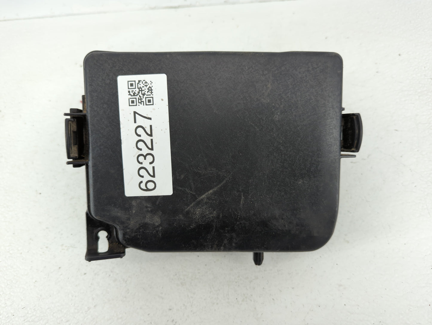 2011-2013 Hyundai Elantra Fusebox Fuse Box Panel Relay Module P/N:91205 3X274 Fits Fits 2011 2012 2013 OEM Used Auto Parts -
