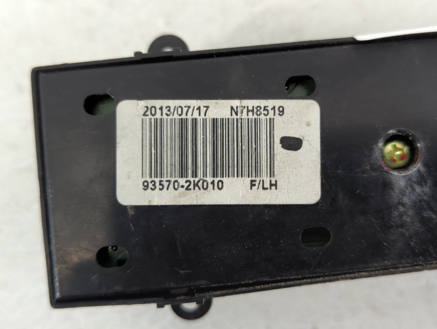 2011-2013 Hyundai Elantra Master Power Window Switch Replacement Driver Side Left P/N:93750-3X031YDA 202009646 Fits OEM Used