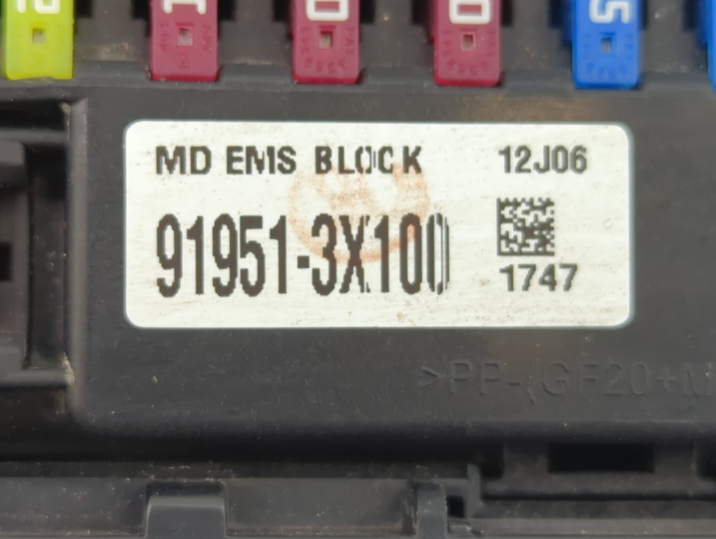 2011-2013 Hyundai Elantra Fusebox Fuse Box Panel Relay Module P/N:91951-3X100 Fits Fits 2011 2012 2013 OEM Used Auto Parts -