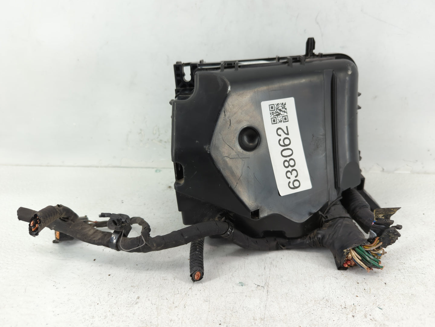 2011-2013 Hyundai Elantra Fusebox Fuse Box Panel Relay Module P/N:91205 3X194 Fits Fits 2011 2012 2013 OEM Used Auto Parts -