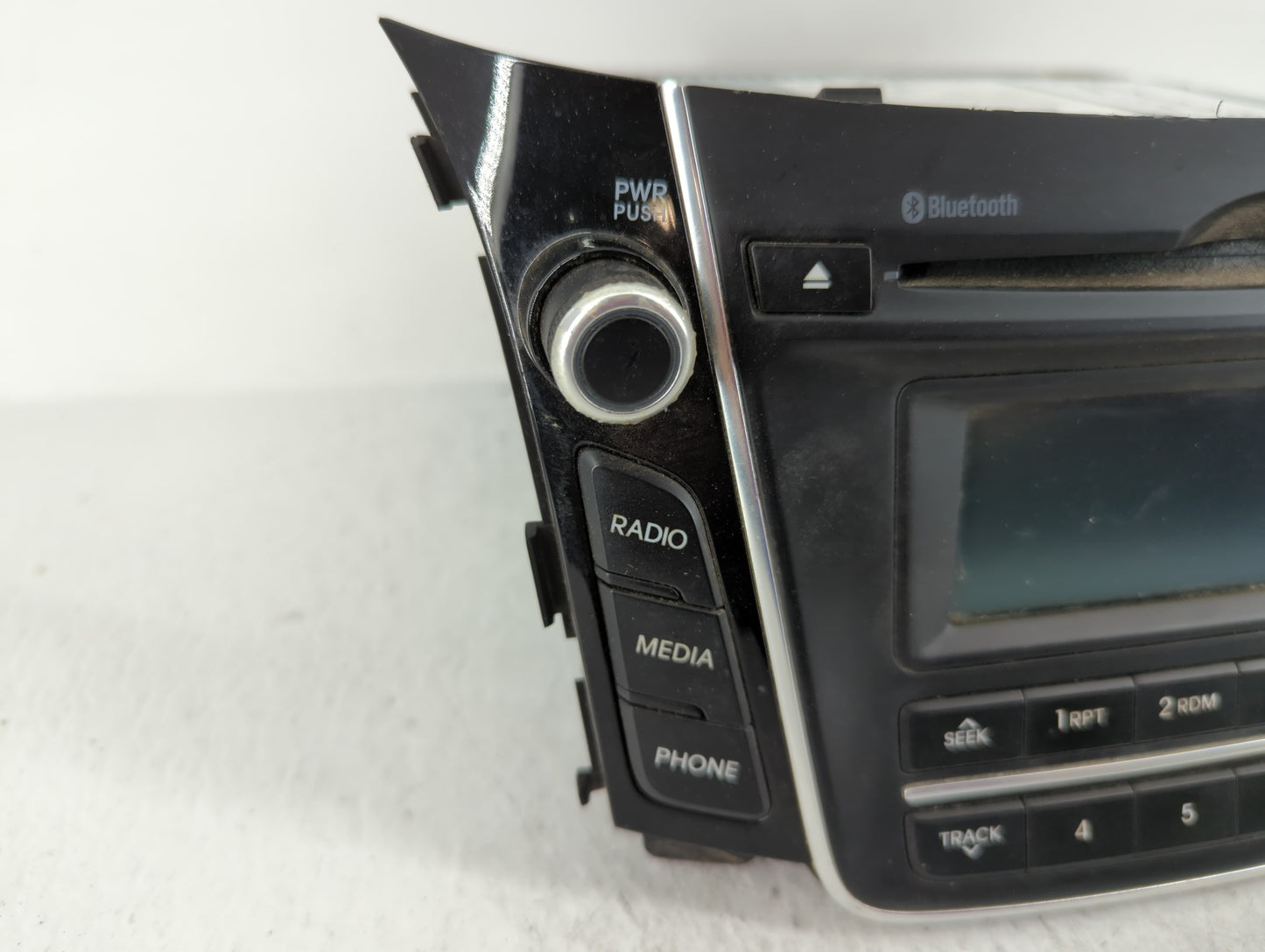 Hyundai Elantra Am Fm Cd Player Radio Receiver - Oemusedautoparts1.com