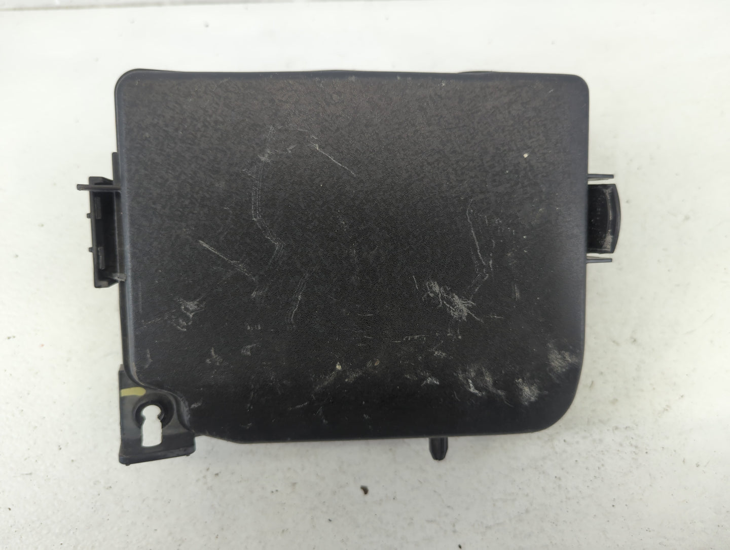 2011-2013 Hyundai Elantra Fusebox Fuse Box Panel Relay Module P/N:91950-3X711 Fits Fits 2011 2012 2013 OEM Used Auto Parts -