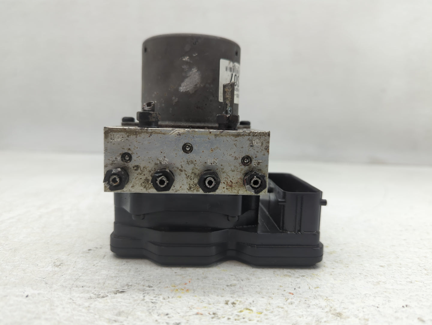 2011-2013 Hyundai Elantra ABS Pump Control Module Replacement P/N:BH6013G503 58920-3X650 Fits Fits 2011 2012 2013 OEM Used A