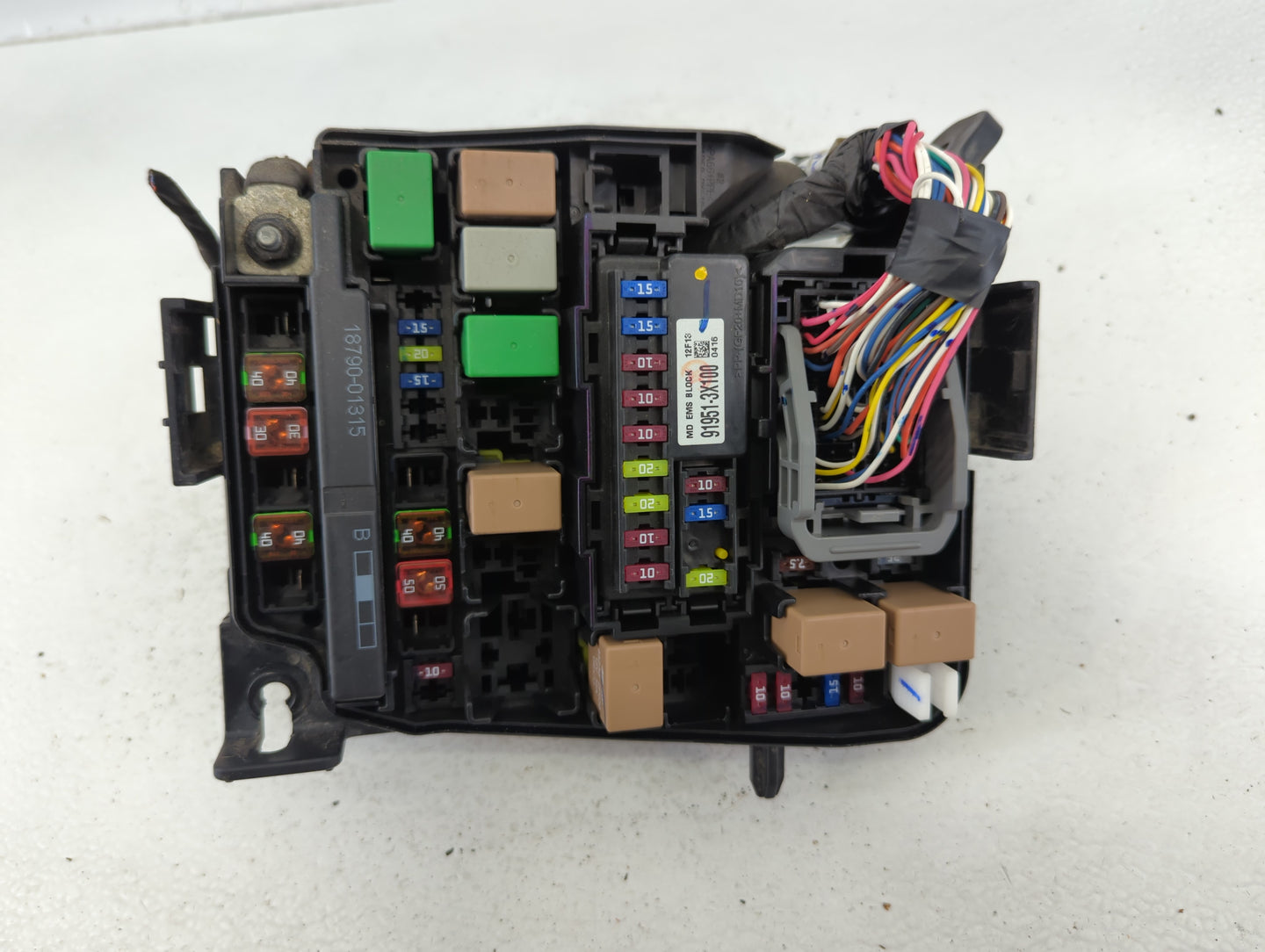 2011-2013 Hyundai Elantra Fusebox Fuse Box Panel Relay Module P/N:1205300323 91950-3X510 Fits Fits 2011 2012 2013 OEM Used A
