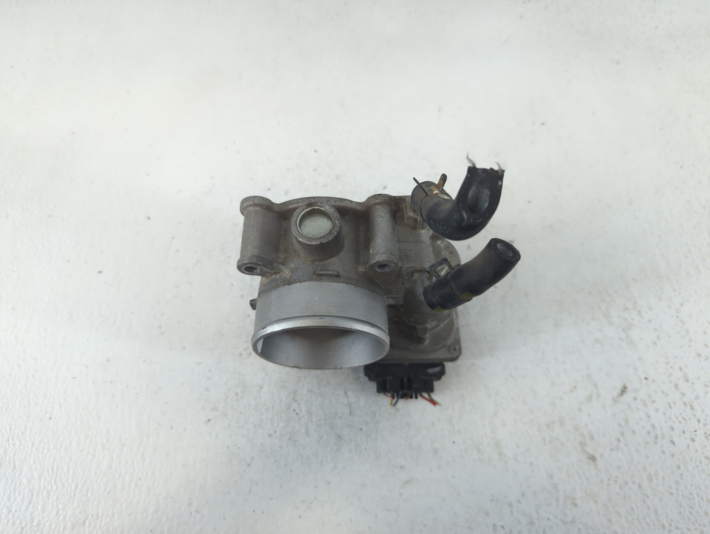 2013-2014 Hyundai Elantra Throttle Body P/N:5522 6010 35100-2E000 Fits Fits 2012 2013 2014 2015 2016 2018 2019 2020 2021 OEM