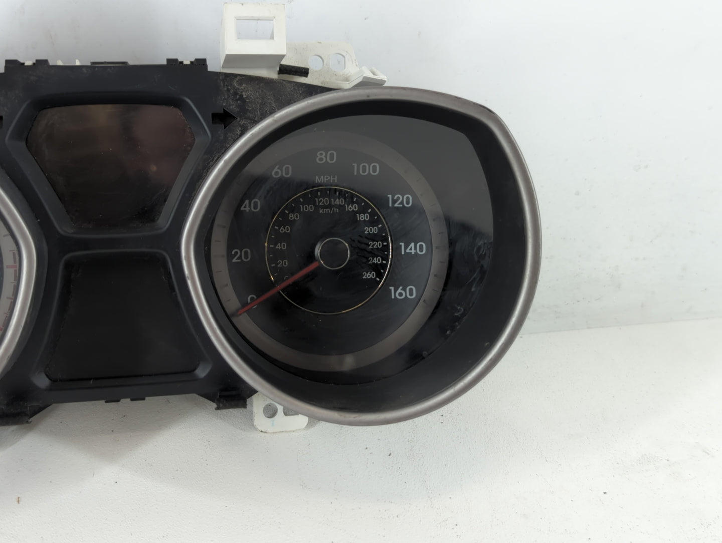 2013 Hyundai Elantra Instrument Cluster Speedometer Gauges P/N:94001-3X275 Fits OEM Used Auto Parts - Oemusedautoparts1.com