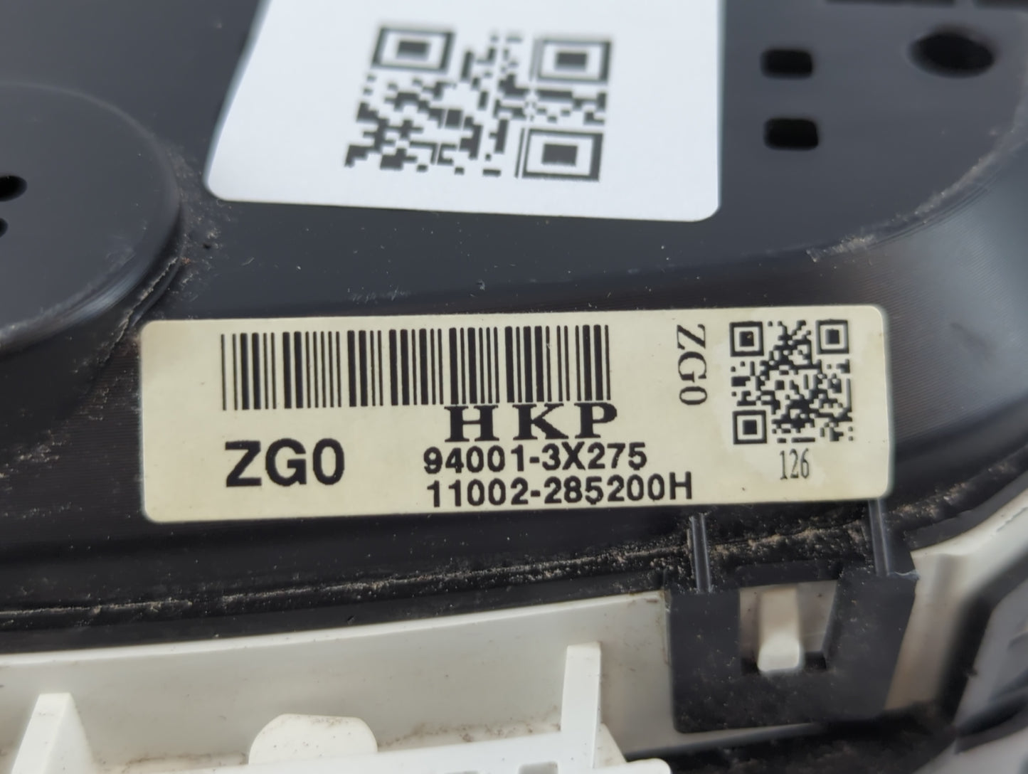 2013 Hyundai Elantra Instrument Cluster Speedometer Gauges P/N:94001-3X275 Fits OEM Used Auto Parts - Oemusedautoparts1.com