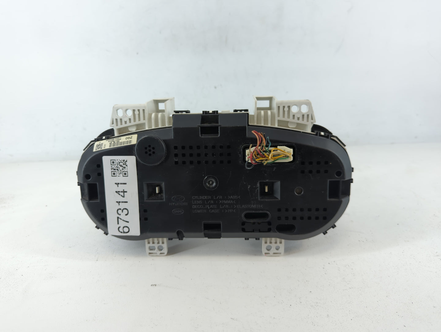 2013 Hyundai Elantra Instrument Cluster Speedometer Gauges P/N:94001-3X275 Fits OEM Used Auto Parts - Oemusedautoparts1.com