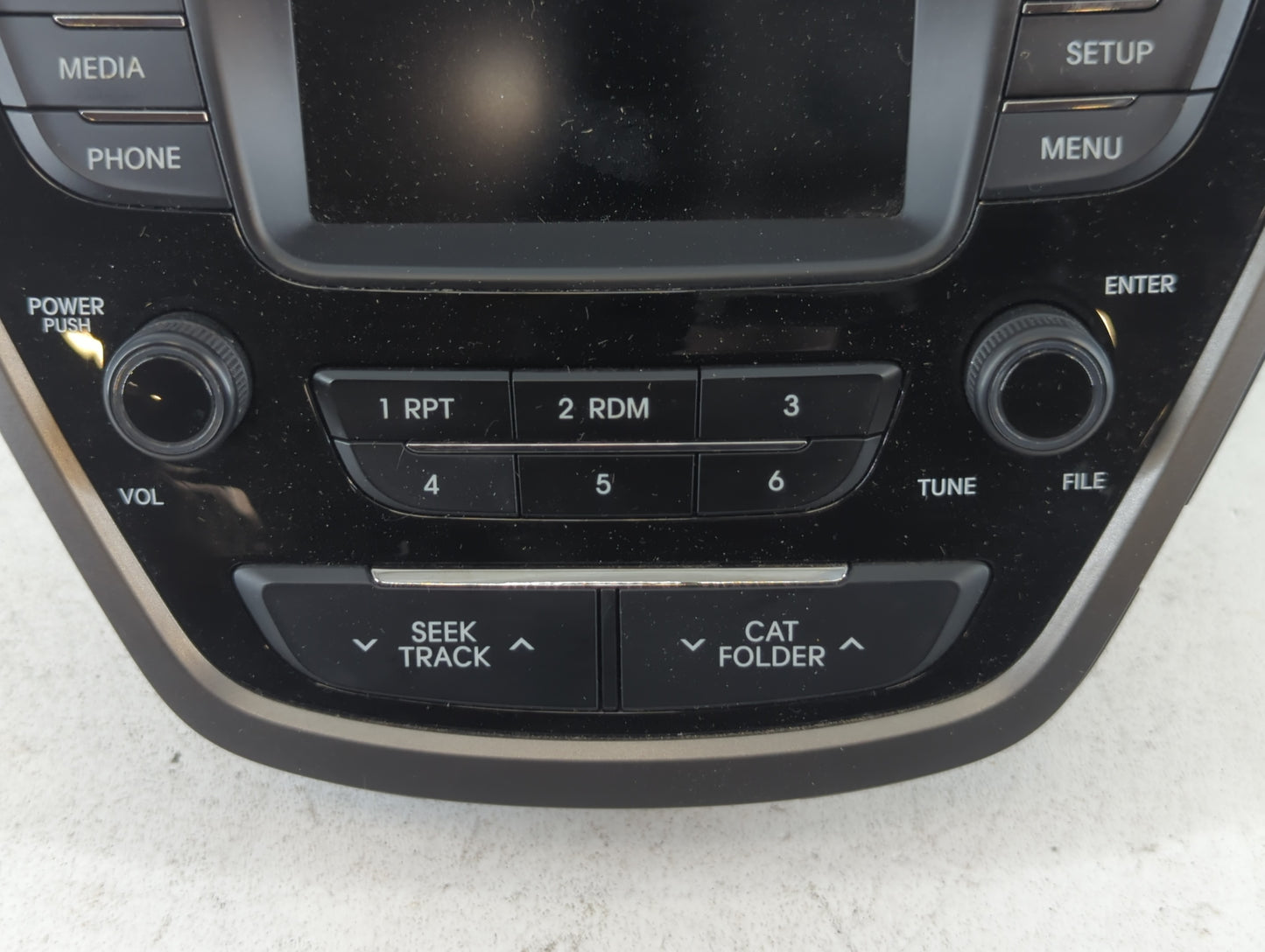 2013-2013 Hyundai Elantra Am Fm Cd Player Radio Receiver - Oemusedautoparts1.com
