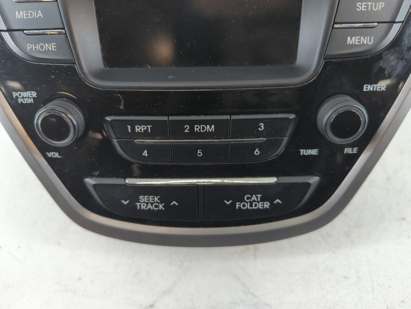 2013-2013 Hyundai Elantra Am Fm Cd Player Radio Receiver - Oemusedautoparts1.com
