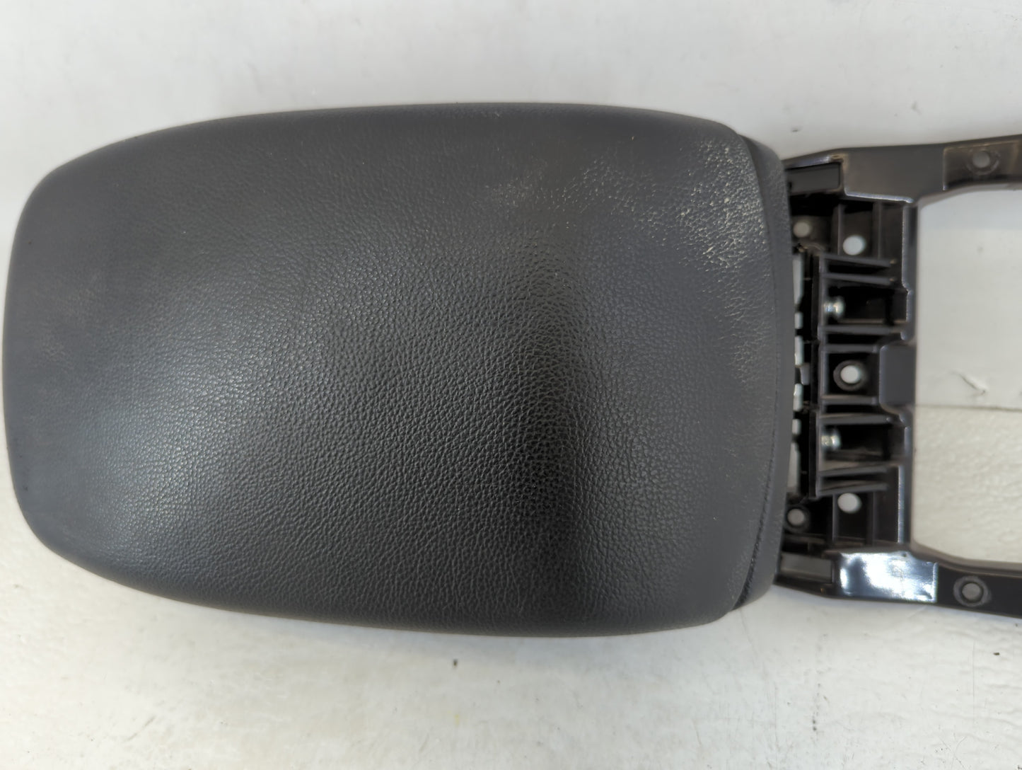 2013 Hyundai Elantra Center Console Armrest Cover Lid Black - Oemusedautoparts1.com