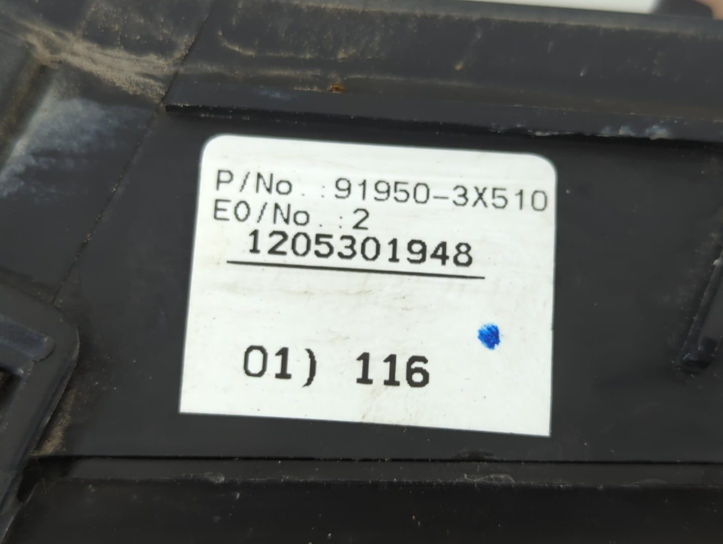 2011-2013 Hyundai Elantra Fusebox Fuse Box Panel Relay Module P/N:1205301948 91950-3X510 Fits Fits 2011 2012 2013 OEM Used A