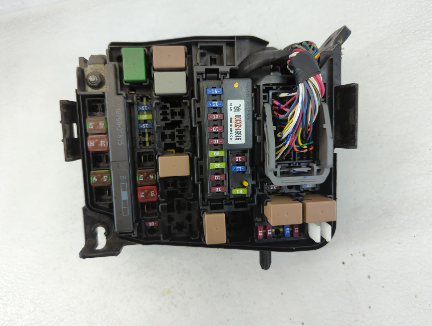 2011-2013 Hyundai Elantra Fusebox Fuse Box Panel Relay Module P/N:91950-3X711 Fits Fits 2011 2012 2013 OEM Used Auto Parts -