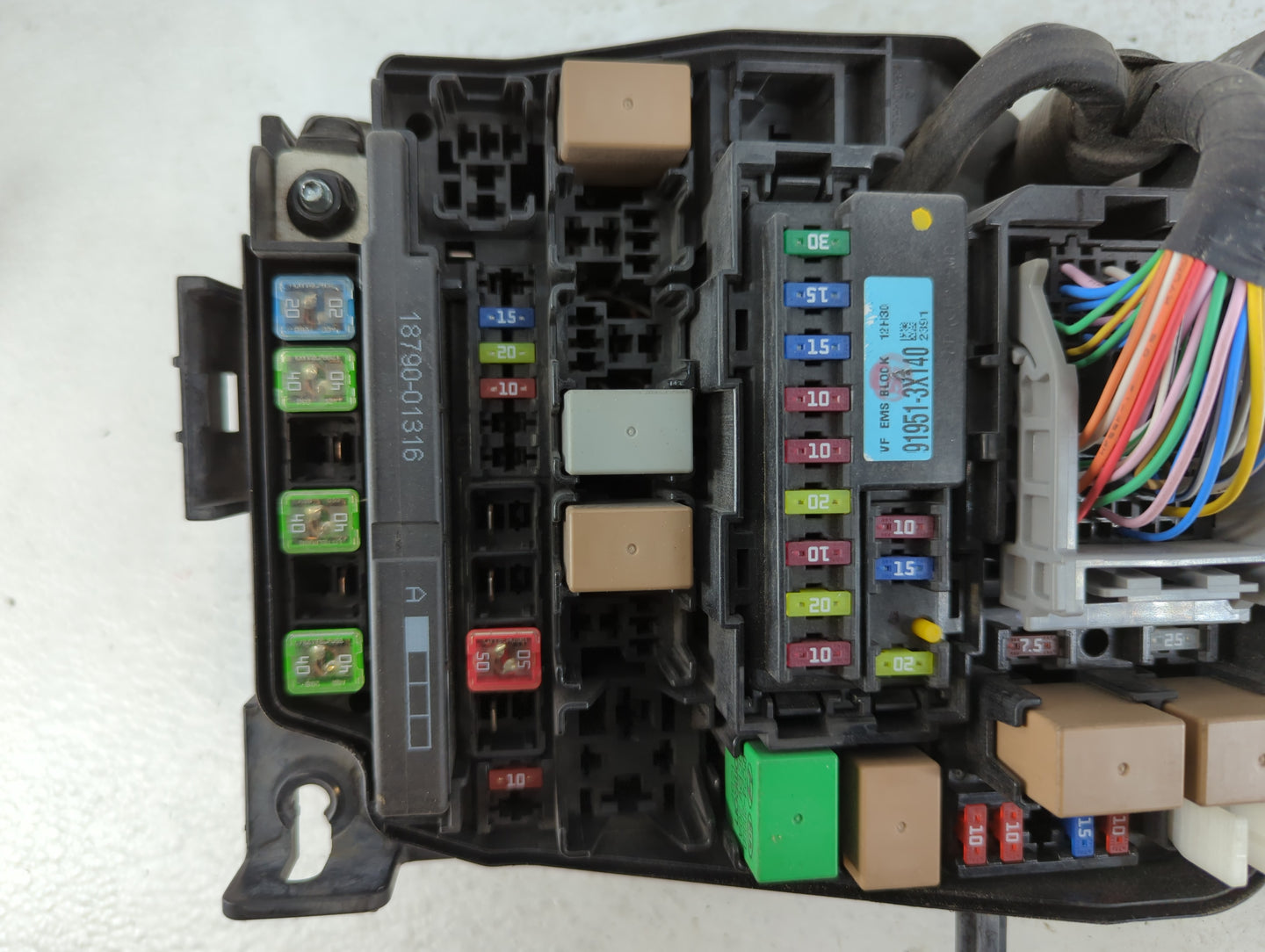 2011-2013 Hyundai Elantra Fusebox Fuse Box Panel Relay Module P/N:91238A5032 Fits Fits 2011 2012 2013 OEM Used Auto Parts - 