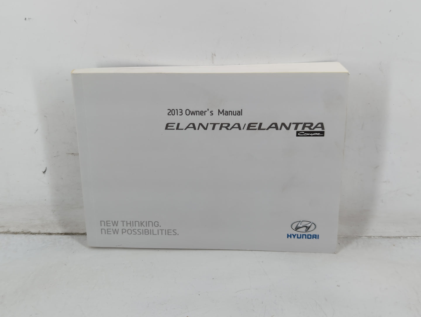 2013 Hyundai Elantra Owners Manual Book Guide P/N:D3X0-EU38R OEM Used Auto Parts - Oemusedautoparts1.com