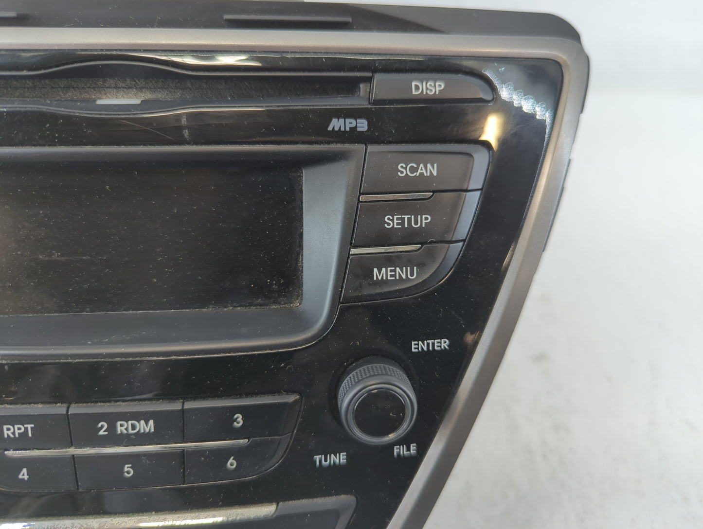 2013-2013 Hyundai Elantra Am Fm Cd Player Radio Receiver - Oemusedautoparts1.com