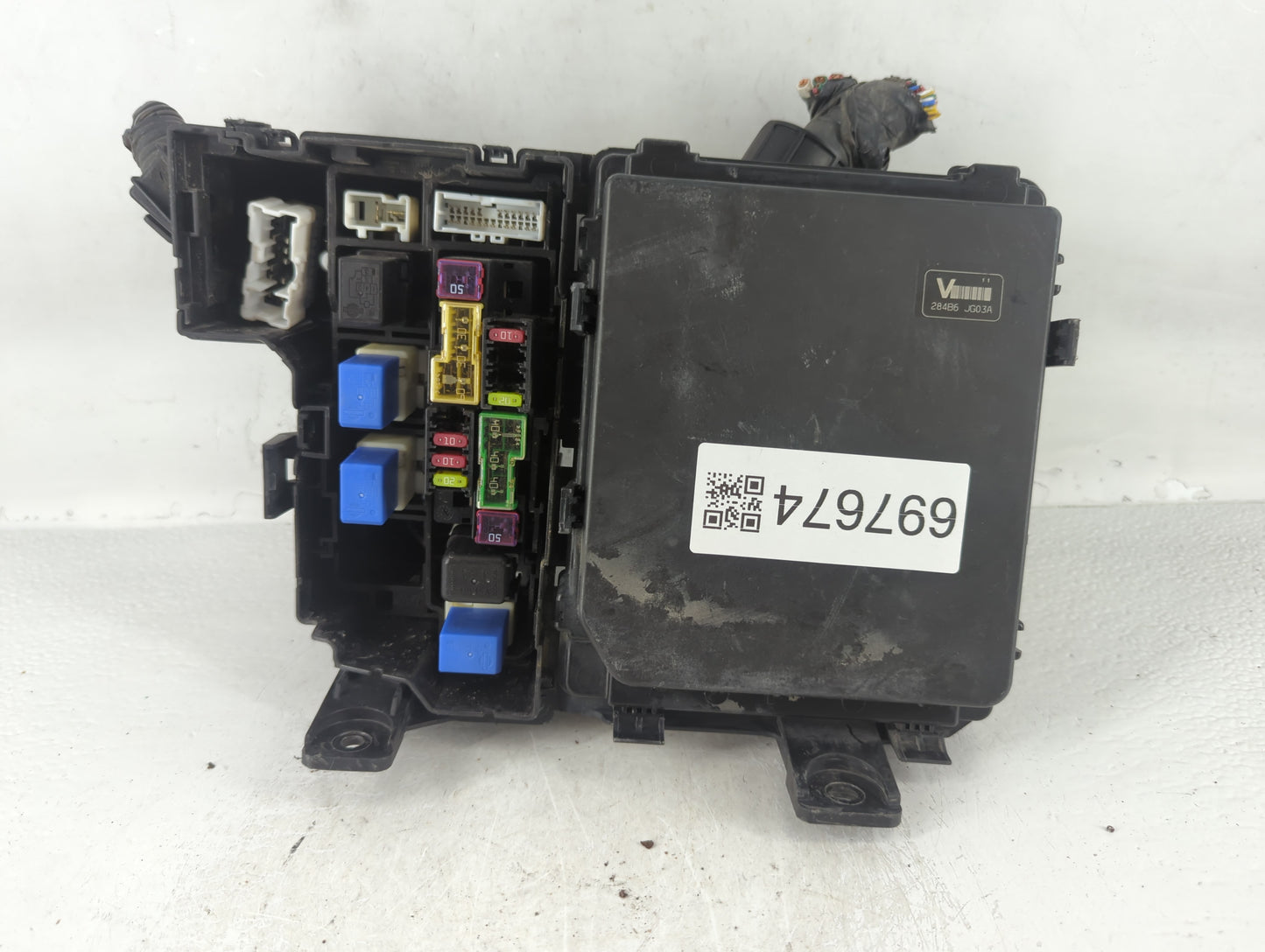 2011-2013 Hyundai Elantra Fusebox Fuse Box Panel Relay Module P/N:284B6 JG03A Fits Fits 2011 2012 2013 OEM Used Auto Parts -
