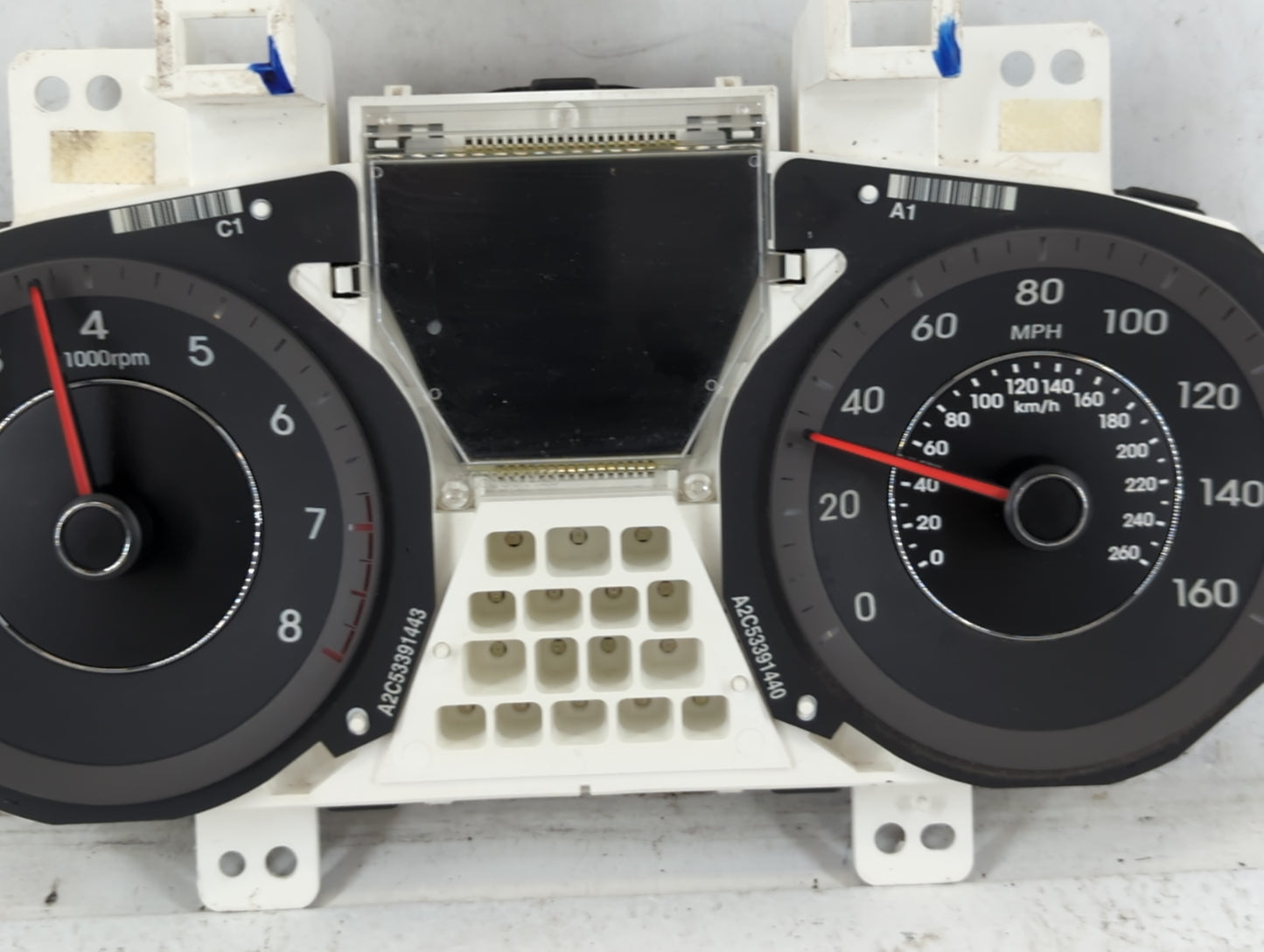2013 Hyundai Elantra Instrument Cluster Speedometer Gauges P/N:94001-3Y520 Fits OEM Used Auto Parts - Oemusedautoparts1.com