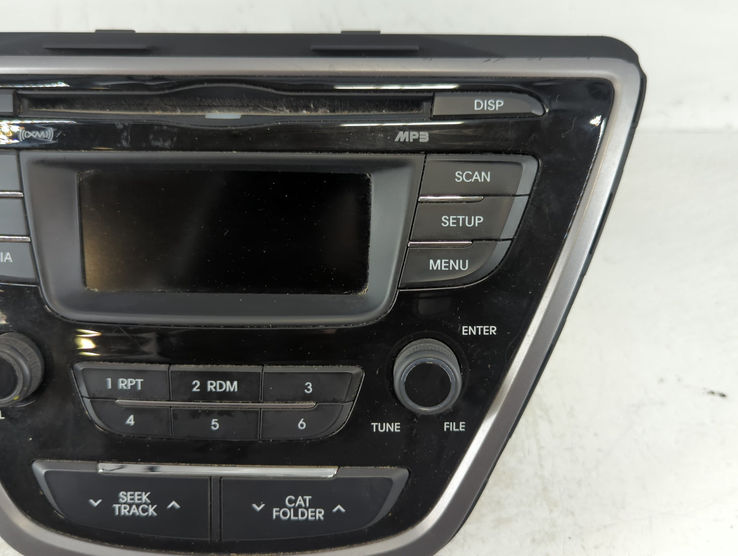 2013-2013 Hyundai Elantra Am Fm Cd Player Radio Receiver - Oemusedautoparts1.com