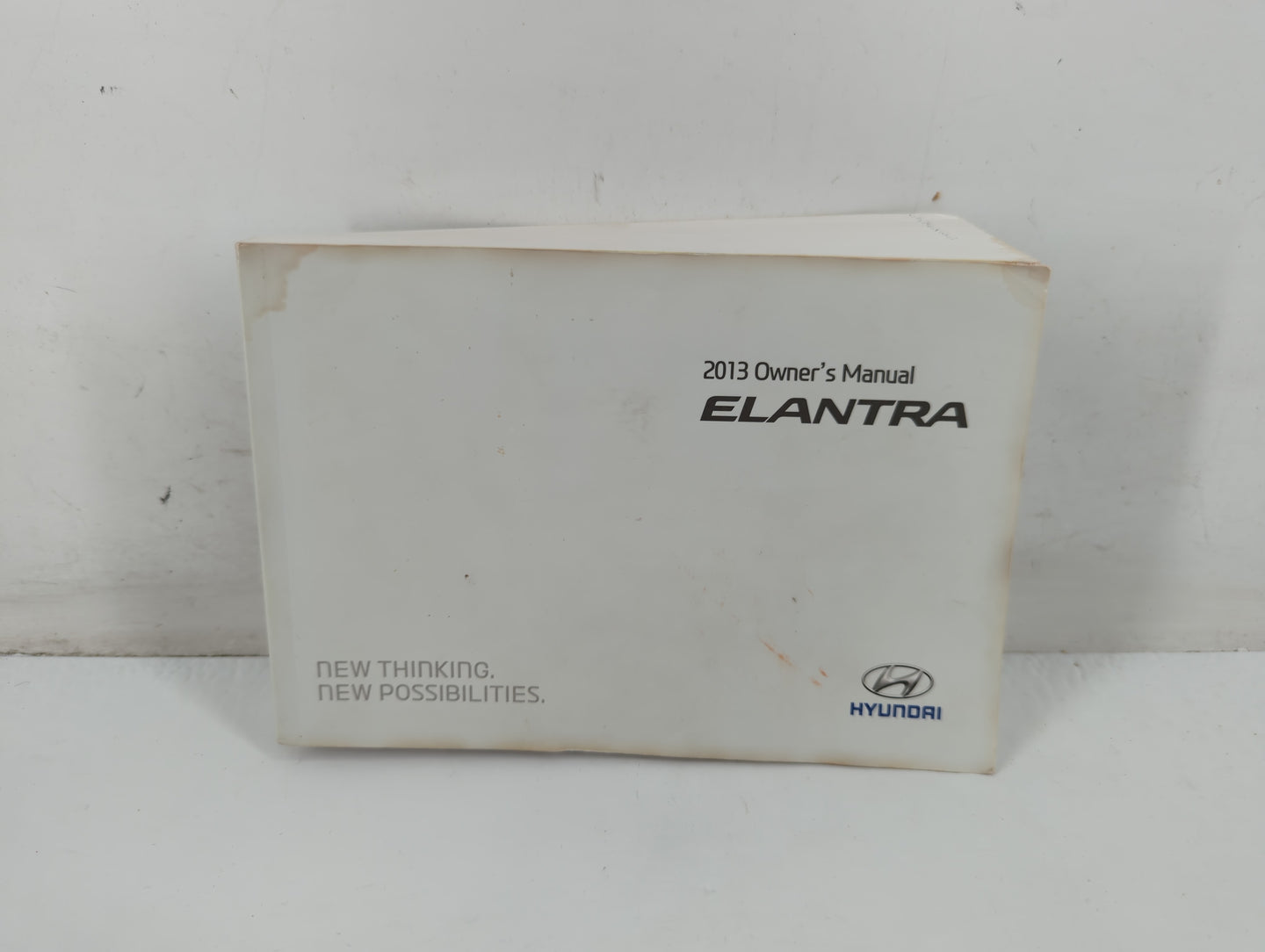 2013 Hyundai Elantra Owners Manual Book Guide P/N:A3Y0-EC28D OEM Used Auto Parts - Oemusedautoparts1.com